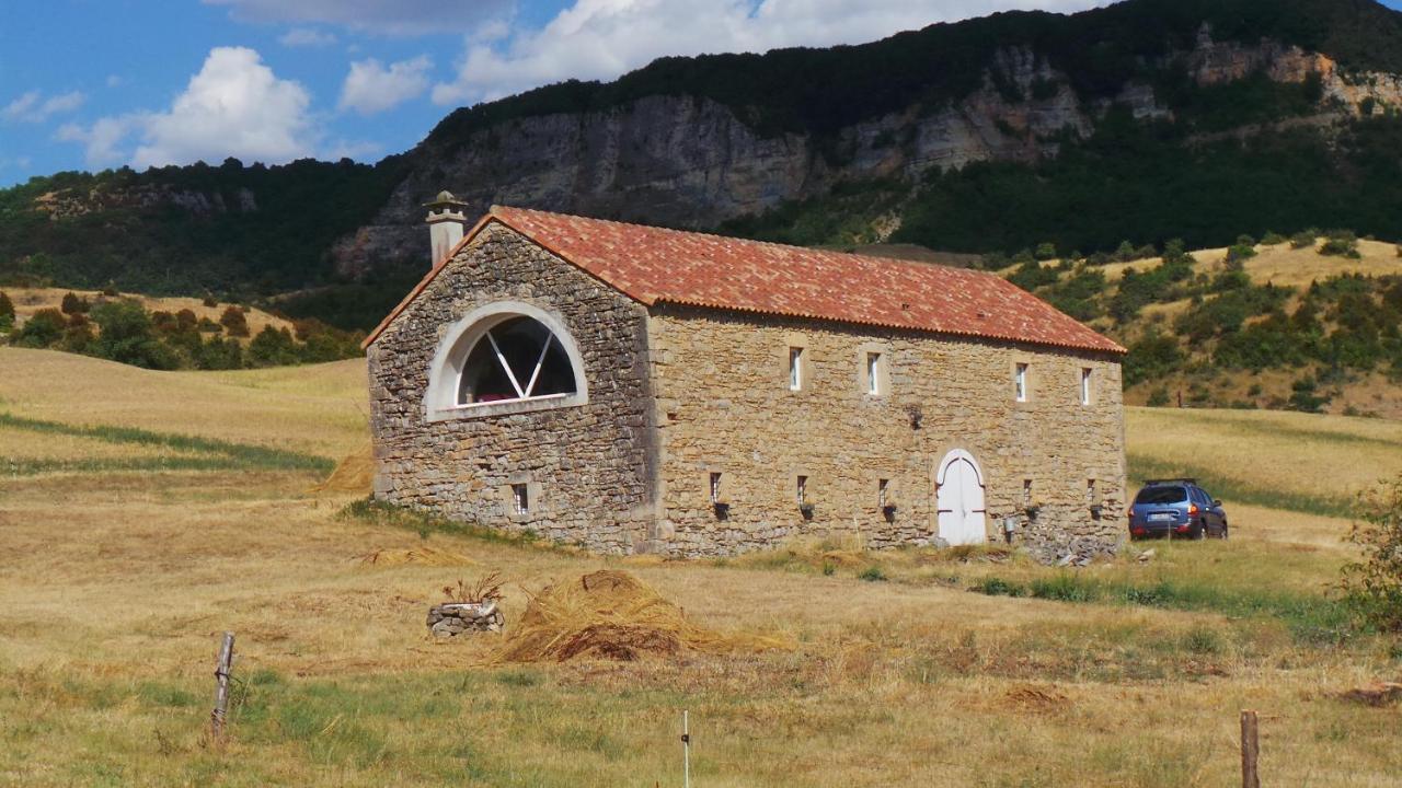 Chambre d'hôtes LES LOUVES Saint-Paul-des-Fonts Exterior foto